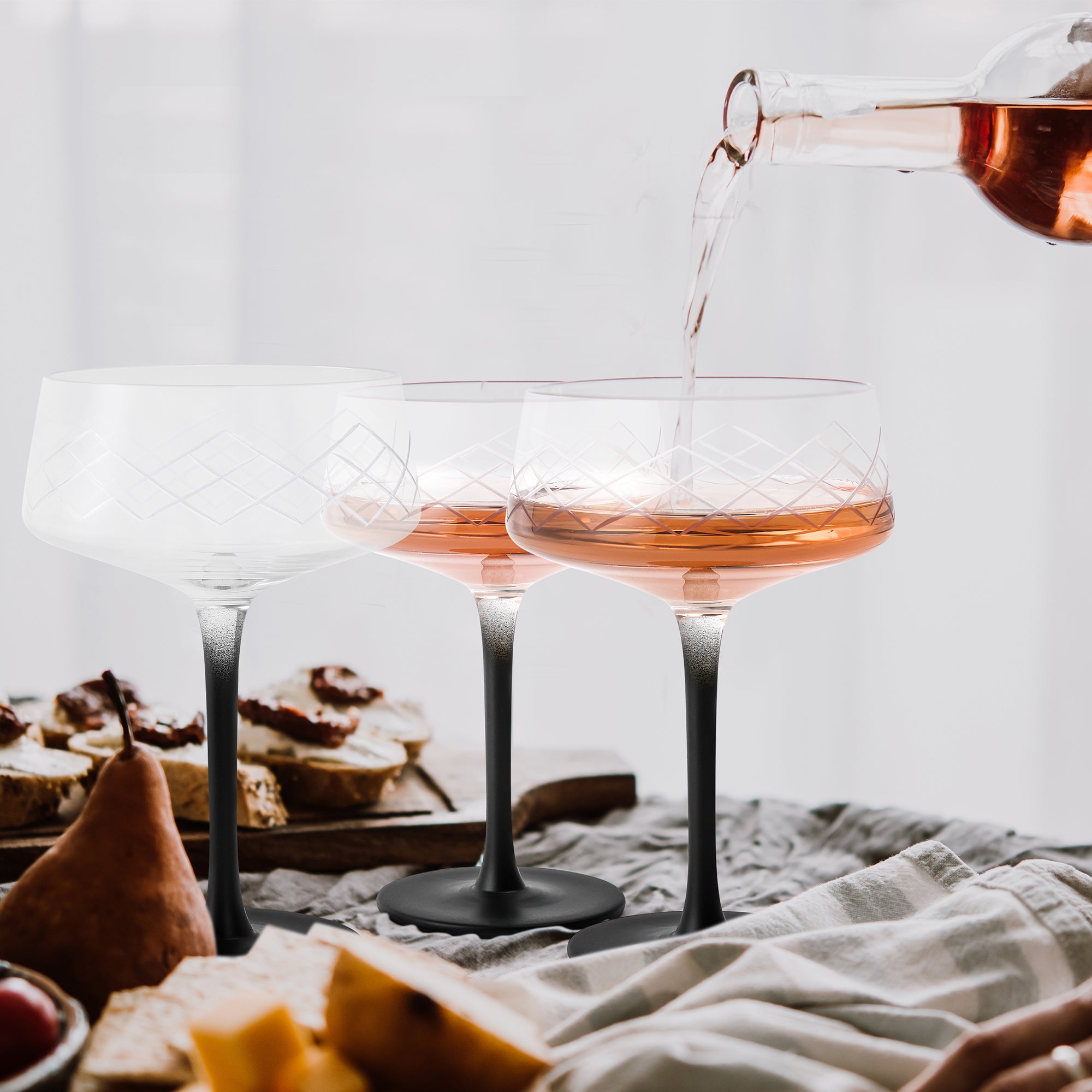Set di bicchieri da cocktail: 4 bicchieri da Gin e 4 bicchieri Coupe